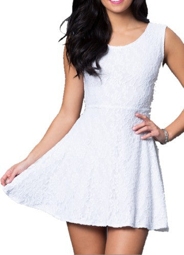 JUNIORS LACE BOW-BACK DRESS White