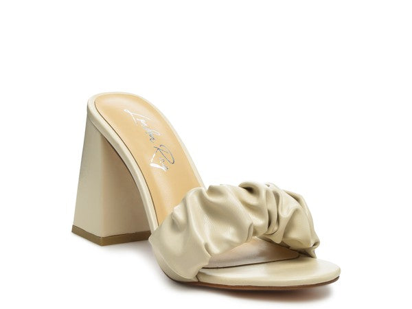 Noie Mid Block Heel Pleated Strap Sandals BEIGE 5