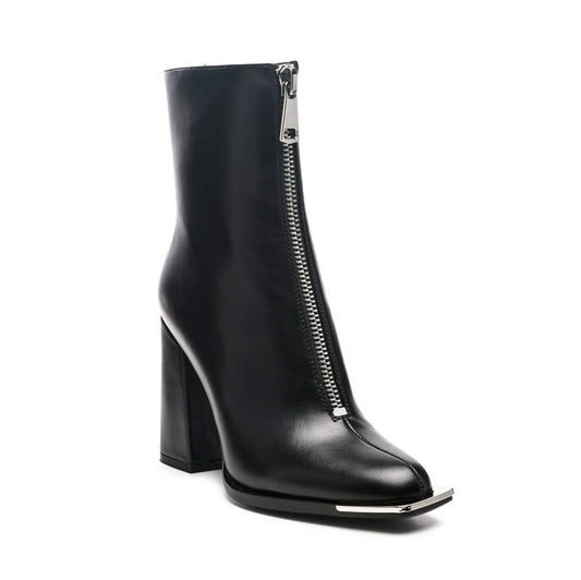 Flower Blade Boot