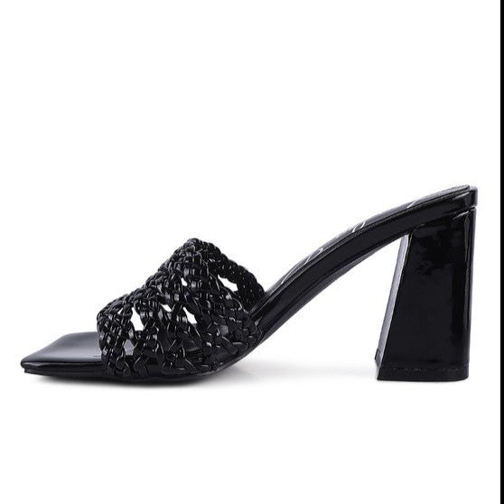 ADORBS BRAIDED STRAPS SLIDER SANDALS