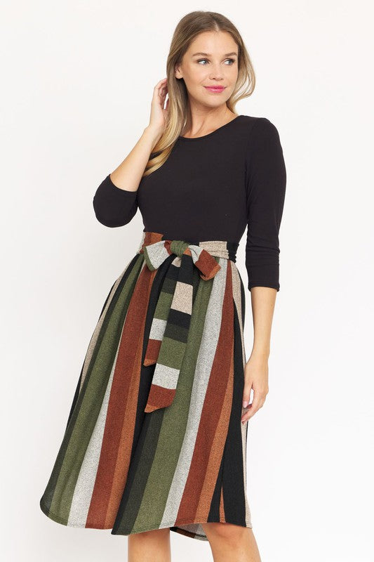 Quarter Sleeve Stripe Sash Midi Dress BLACK OLIVE