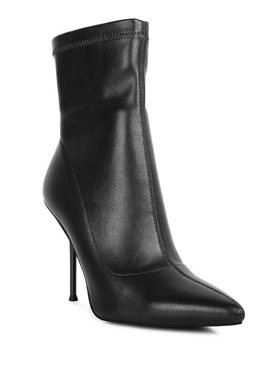 Yolo High Pointed Heeled Ankle Boot Black