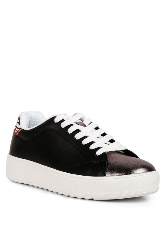 Dory Metallic Accent Sneakers Black