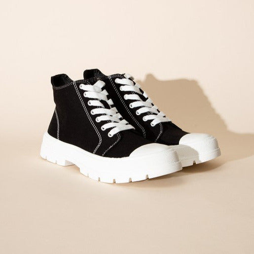 CRAYON-G Lace up Sneakers BLACK