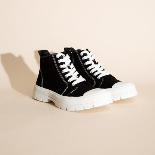 CRAYON-G Lace up Sneakers