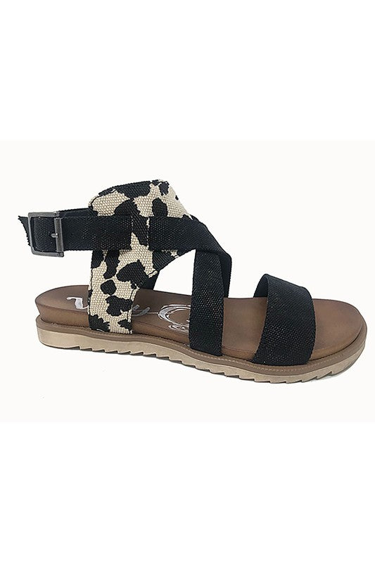 D-JAYLA-2-Ankle Strap, Sandals BLACK CREAM