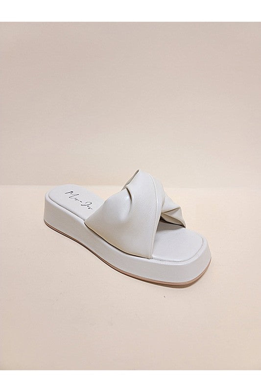 AMELIA-PLATFORM SANDAL NUDE