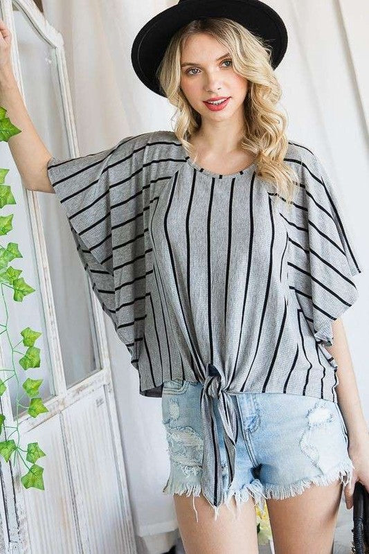 STRIPE PRINT TIE HEM ROUND NECK CAPE SLEEVE TOP GREY